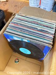 MaxSold Auction: Lot of 25–49 Vintage 12-inch LP Vinyl Records, Mixed Genres - Erie (Colorado, USA) SELLER MANAGED Moving Online Auction - Madison Drive