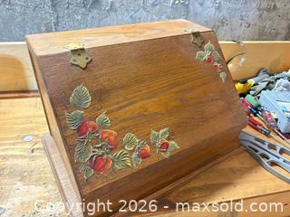MaxSold Auction: Solid Oak Wood Box with Hinged Lid, Vintage Style - Erie (Colorado, USA) SELLER MANAGED Moving Online Auction - Madison Drive