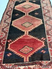 MaxSold Auction: persian rug - Markham (Ontario, Canada) PARTNER MANAGED Reseller Online Auction - Essex Avenue