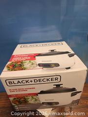 MaxSold Auction: BLACK+DECKER 16-Cup Rice Cooker and Steamer, White - Calgary (Alberta, Canada) SELLER MANAGED Estate Sale Online Auction - 59 Avenue South East