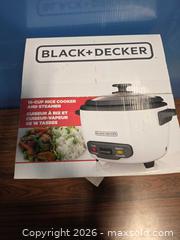 MaxSold Auction: BLACK+DECKER 16-Cup Rice Cooker and Steamer, White - Calgary (Alberta, Canada) SELLER MANAGED Estate Sale Online Auction - 59 Avenue South East