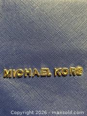 MaxSold Auction: Michael Kors Large Navy Saffiano Leather Tote - Calgary (Alberta, Canada) SELLER MANAGED Estate Sale Online Auction - 59 Avenue South East