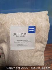 MaxSold Auction: Throw Blanket & Sheet Set - Calgary (Alberta, Canada) SELLER MANAGED Estate Sale Online Auction - 59 Avenue South East