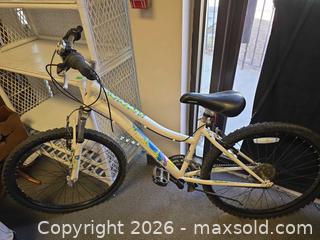 MaxSold Auction: White 26 in Mountain Bike with V-brake - Calgary (Alberta, Canada) SELLER MANAGED Estate Sale Online Auction - 59 Avenue South East