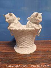 MaxSold Auction: White Cat Planter / Cachepot, 6-8 in (15-20 cm) - Calgary (Alberta, Canada) SELLER MANAGED Estate Sale Online Auction - 59 Avenue South East