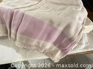 MaxSold Auction: 3 - Aerin Lauder Estée Lauder Striped Rayon Scarf - Las Vegas (Nevada, USA) PARTNER MANAGED Estate Sale Online Auction - Argent Star Court