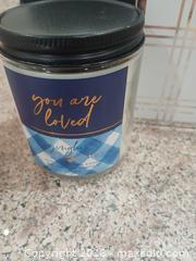 MaxSold Auction: Bath & Body Works & HomeWorx 3-Piece Scented Candle Set - Las Vegas (Nevada, USA) PARTNER MANAGED Estate Sale Online Auction - Argent Star Court