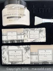 MaxSold Auction: Beekman 1802 Body Care Gift Set, Assorted Scents - Las Vegas (Nevada, USA) PARTNER MANAGED Estate Sale Online Auction - Argent Star Court