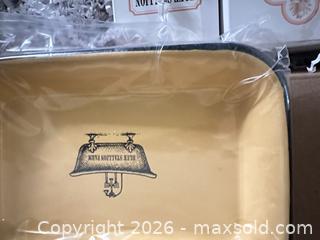 MaxSold Auction: Blue Stallion Peach Brûlée Bath & Body Gift Set - Las Vegas (Nevada, USA) PARTNER MANAGED Estate Sale Online Auction - Argent Star Court