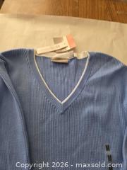 MaxSold Auction: Blue V-Neck Cotton Blend Sweater, Size M - Las Vegas (Nevada, USA) PARTNER MANAGED Estate Sale Online Auction - Argent Star Court