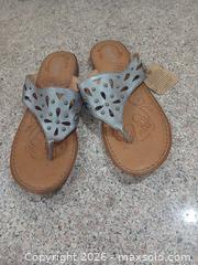 MaxSold Auction: Born Women Thong / Toe-post Leather Sandal Size 7 / 38 - Las Vegas (Nevada, USA) PARTNER MANAGED Estate Sale Online Auction - Argent Star Court