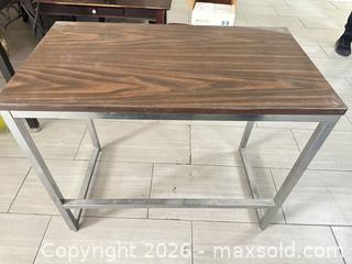 MaxSold Auction: Brown Wood Top Side Table with Silver Metal Base - Las Vegas (Nevada, USA) PARTNER MANAGED Estate Sale Online Auction - Argent Star Court