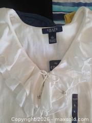 MaxSold Auction: Chaps 5 Cotton Tops Size L Mixed Colors - Las Vegas (Nevada, USA) PARTNER MANAGED Estate Sale Online Auction - Argent Star Court