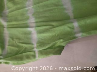 MaxSold Auction: Chaps Green/Lime Tie?Dye T?Shirt, Size L - Las Vegas (Nevada, USA) PARTNER MANAGED Estate Sale Online Auction - Argent Star Court