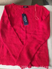 MaxSold Auction: Chaps Red Cable Knit Long Sleeve Sweater - Size M - Las Vegas (Nevada, USA) PARTNER MANAGED Estate Sale Online Auction - Argent Star Court