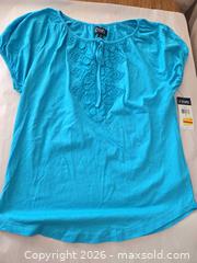 MaxSold Auction: Chaps Turquoise Cotton Blend Blouse / Peasant Top, Size S - Las Vegas (Nevada, USA) PARTNER MANAGED Estate Sale Online Auction - Argent Star Court