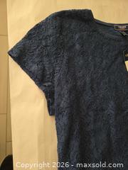 MaxSold Auction: Chaps XL Navy Lace Overlay Short Sleeve Cotton Top - Las Vegas (Nevada, USA) PARTNER MANAGED Estate Sale Online Auction - Argent Star Court