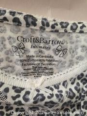 MaxSold Auction: Croft & Barrow Women's XS Leopard Print Pajama Set - Las Vegas (Nevada, USA) PARTNER MANAGED Estate Sale Online Auction - Argent Star Court