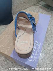 MaxSold Auction: Dansko Lenny Slide Sandal US 7 / EU 38 Cobalt Raffia - Las Vegas (Nevada, USA) PARTNER MANAGED Estate Sale Online Auction - Argent Star Court