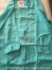 MaxSold Auction: Diane von Furstenberg Silk Blouse, Size L, Aqua/Turquoise - Las Vegas (Nevada, USA) PARTNER MANAGED Estate Sale Online Auction - Argent Star Court