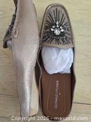 MaxSold Auction: Donald J Pliner Metallic Champagne Leather Heels Size 7.5 - Las Vegas (Nevada, USA) PARTNER MANAGED Estate Sale Online Auction - Argent Star Court