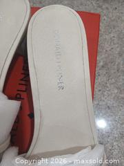 MaxSold Auction: Donald J Pliner Natural Metallic Linen Slide Mule, Size 7.5 - Las Vegas (Nevada, USA) PARTNER MANAGED Estate Sale Online Auction - Argent Star Court