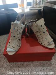 MaxSold Auction: Donald J Pliner Rose/Blush Suede Heeled Sandals - Las Vegas (Nevada, USA) PARTNER MANAGED Estate Sale Online Auction - Argent Star Court