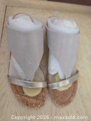 MaxSold Auction: Donald J Pliner Women's Champagne Beige Heels, Size 7.5 M - Las Vegas (Nevada, USA) PARTNER MANAGED Estate Sale Online Auction - Argent Star Court