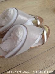 MaxSold Auction: Donald J Pliner Women's Champagne Beige Heels, Size 7.5 M - Las Vegas (Nevada, USA) PARTNER MANAGED Estate Sale Online Auction - Argent Star Court