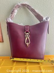 MaxSold Auction: Dooney & Bourke Burgundy Leather Hobo Shoulder Bag - Las Vegas (Nevada, USA) PARTNER MANAGED Estate Sale Online Auction - Argent Star Court