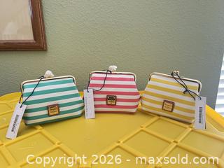 MaxSold Auction: Dooney & Bourke Coin Purse Trio, Striped Coated Canvas - Las Vegas (Nevada, USA) PARTNER MANAGED Estate Sale Online Auction - Argent Star Court