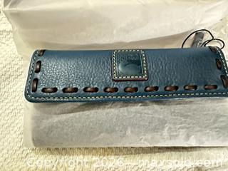 MaxSold Auction: Dooney & Bourke Leather Blue Denim Wallet with Whipstitch Trim - Las Vegas (Nevada, USA) PARTNER MANAGED Estate Sale Online Auction - Argent Star Court