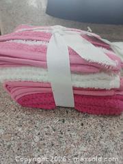 MaxSold Auction: Home Classics Cotton Kitchen Towels & Washcloths, 4-6 Lot - Las Vegas (Nevada, USA) PARTNER MANAGED Estate Sale Online Auction - Argent Star Court