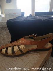 MaxSold Auction: Jeepers Shoes Size 7.5 US Gold Tan Leather Buckle - Las Vegas (Nevada, USA) PARTNER MANAGED Estate Sale Online Auction - Argent Star Court