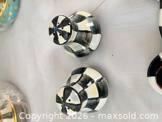 MaxSold Auction: MacKenzie-Childs Ceramic/Porcelain Assorted Decor Pieces - Las Vegas (Nevada, USA) PARTNER MANAGED Estate Sale Online Auction - Argent Star Court