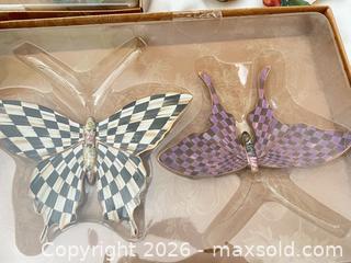 MaxSold Auction: MacKenzie-Childs Multicolor Mixed-Material Wall Decor (6 pcs) - Las Vegas (Nevada, USA) PARTNER MANAGED Estate Sale Online Auction - Argent Star Court