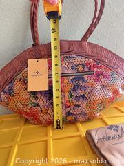 MaxSold Auction: Patricia Nash Leather Handbag, Multi-Color Floral Print - Las Vegas (Nevada, USA) PARTNER MANAGED Estate Sale Online Auction - Argent Star Court