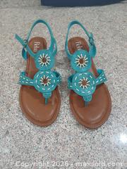 MaxSold Auction: Reba Women's Sandals Size 7.5 Teal/Turquoise - Las Vegas (Nevada, USA) PARTNER MANAGED Estate Sale Online Auction - Argent Star Court