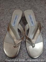 MaxSold Auction: Sam & Libby Gold Leather Sandals, Size 7.5 - Las Vegas (Nevada, USA) PARTNER MANAGED Estate Sale Online Auction - Argent Star Court