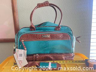 MaxSold Auction: Samantha Brown Teal Reptile-Embossed Faux Leather Weekender 18–20in - Las Vegas (Nevada, USA) PARTNER MANAGED Estate Sale Online Auction - Argent Star Court