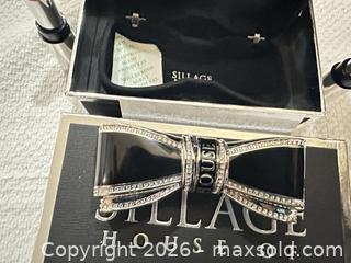 MaxSold Auction: Sillage Novelty Lipstick Set with Decorative Bow Box - Las Vegas (Nevada, USA) PARTNER MANAGED Estate Sale Online Auction - Argent Star Court