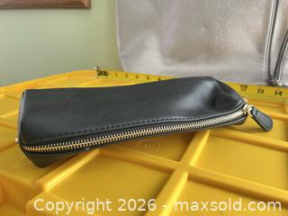 MaxSold Auction: Silver & Black Faux Leather Tote Bag with Shoulder Strap - Las Vegas (Nevada, USA) PARTNER MANAGED Estate Sale Online Auction - Argent Star Court