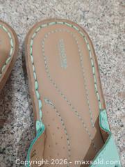 MaxSold Auction: Sonoma Mint/Aqua Slide Sandal, Women’s Size 7 - Las Vegas (Nevada, USA) PARTNER MANAGED Estate Sale Online Auction - Argent Star Court