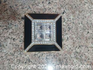 MaxSold Auction: St. John Small Gold & Black Rhinestone Powder Compact Case - Las Vegas (Nevada, USA) PARTNER MANAGED Estate Sale Online Auction - Argent Star Court