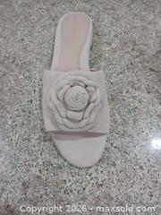 MaxSold Auction: Taryn Rose Blush Suede Slide Mule Size 7.5 - Las Vegas (Nevada, USA) PARTNER MANAGED Estate Sale Online Auction - Argent Star Court