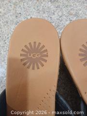 MaxSold Auction: UGG Wedge Sandals Women's Size 7 Black/Brown-Tan - Las Vegas (Nevada, USA) PARTNER MANAGED Estate Sale Online Auction - Argent Star Court