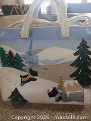 MaxSold Auction: White/Light Blue Scottie Dog Appliqué Handbag Tote - Las Vegas (Nevada, USA) PARTNER MANAGED Estate Sale Online Auction - Argent Star Court