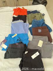 MaxSold Auction: Women's Size 10 Pants Lot of 11 - Las Vegas (Nevada, USA) PARTNER MANAGED Estate Sale Online Auction - Argent Star Court