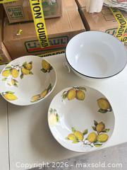 MaxSold Auction: Effetti d'Arte Ceramic & Metal Serving Bowls, Set of 3 - Las Vegas (Nevada, USA) SELLER MANAGED Estate Sale Online Auction - Bright Sun Court