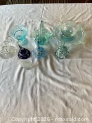 MaxSold Auction: Glass Dishes - Las Vegas (Nevada, USA) SELLER MANAGED Estate Sale Online Auction - Bright Sun Court